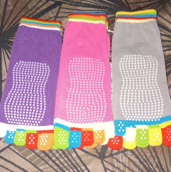 5 Finger Yoga Socks 3 Sport Anti Slip Silicone Gym Pilates Ballet Fitness Women - Picture 4 of 7